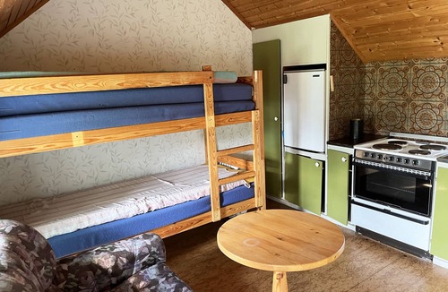 Storlinge Ski Chalet | Nice cottage on Öland with grazing sheep in the surroundings I SE04033