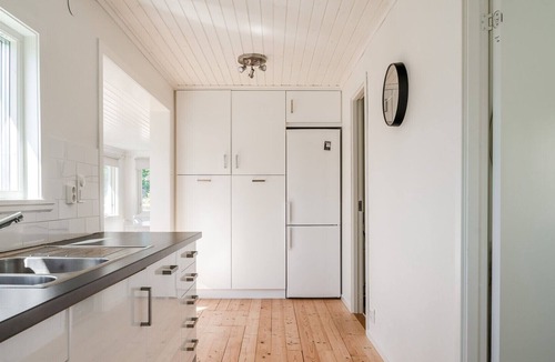 Aneby House | Nice cottage with a panoramic view of Lake Ylen | SE07025
