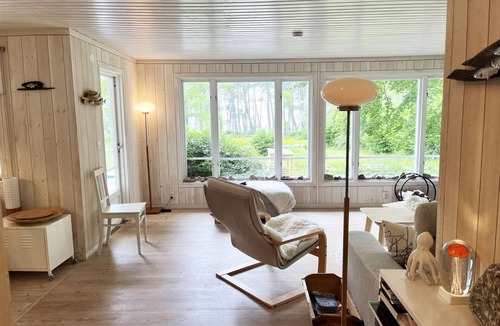 Byxelkrok Ski Chalet | Nice cottage with pool and sea view near Byxelkrok | SE04051