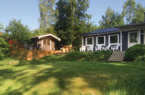 Fasalt House | Nice home in örkelljunga with kitchen