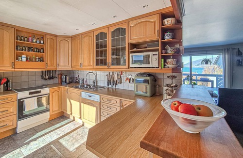 Ask House | Nice home in Ask with WiFi