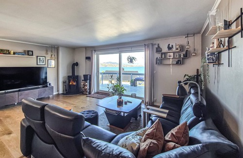 Ask House | Nice home in Ask with WiFi