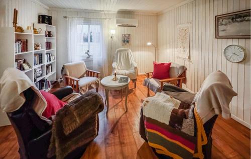 Valer House | Nice Home In Braskereidfoss With Wifi