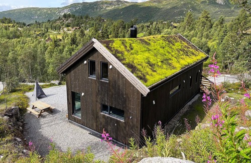 Vinje House | Nice home in Edland with WiFi