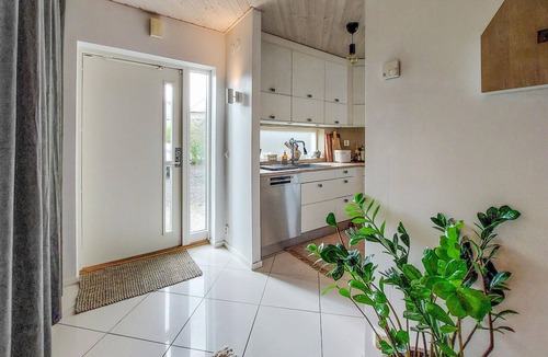 Kavlinge Municipality House | Nice home in Furulund with sauna