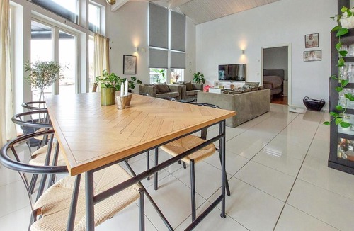 Hasslunda House | Nice Home In Furulund With Sauna