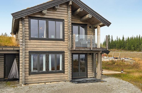 Gol House | Nice home in Gol with sauna