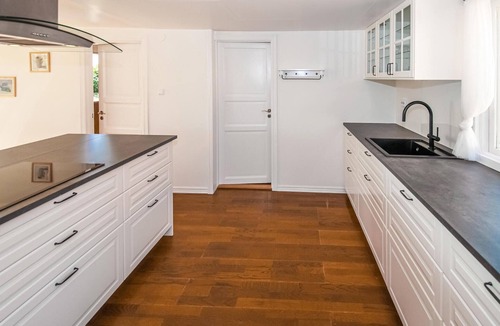 Hallaryd House | Nice home in Hallaryd with kitchen