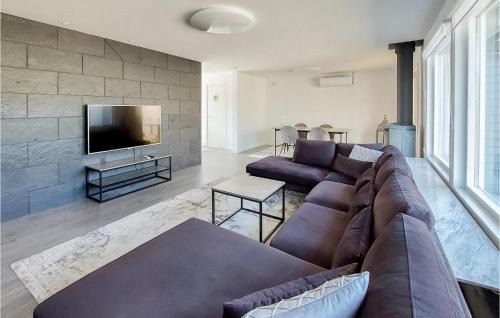 Hasslunda House | Nice Home In Helsingborg