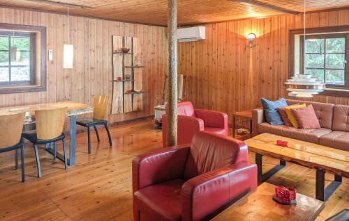 Ovsjobyn House | Nice Home In Kälarne With Sauna