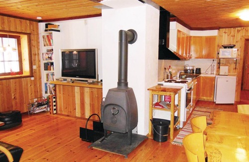 Ovsjobyn House | Nice home in Kälarne with sauna