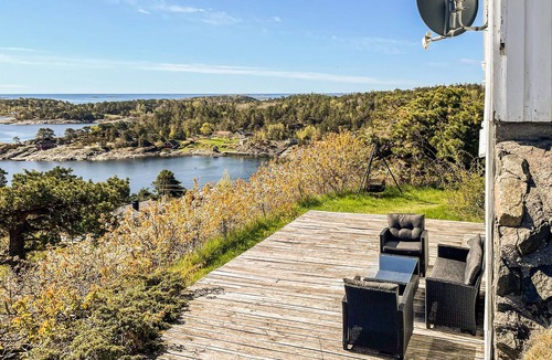 Kolbjørnsvik House | Nice home in Kolbjørnsvik with house sea view