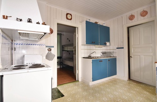 Kopmannebro House | Nice home in Köpmannebro with house sea view