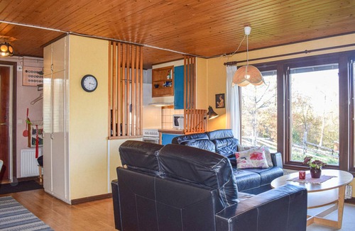 Lammhult House | Nice home in Lammhult with lake view