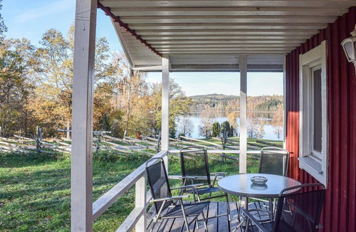 Lammhult House | Nice home in Lammhult with lake view