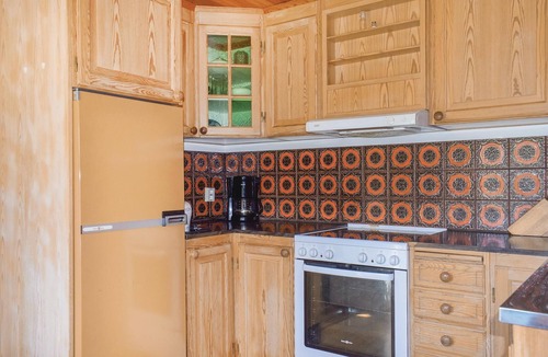 Lenhovda House | Nice home in Lenhovda with kitchen