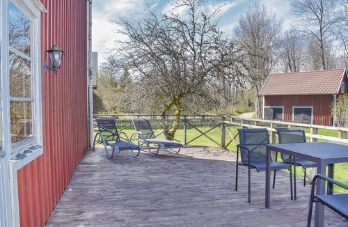 Lenhovda House | Nice home in Lenhovda with kitchen