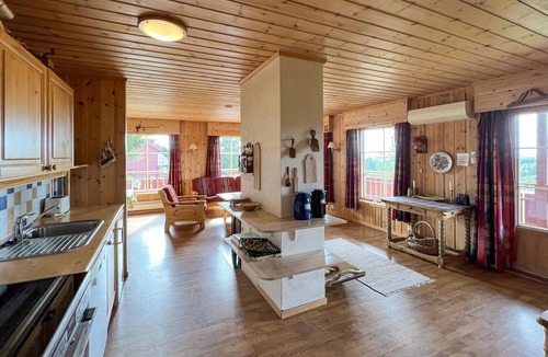 Lillehammer House | Nice home in Lillehammer with sauna