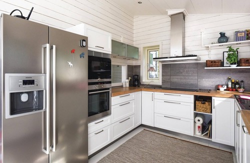 Mellerud O House | Nice home in Mellerud with sauna