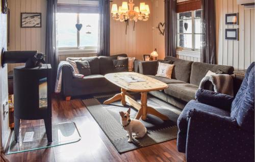Nordre Land House | Nice Home In Nord-Torpa With Wifi