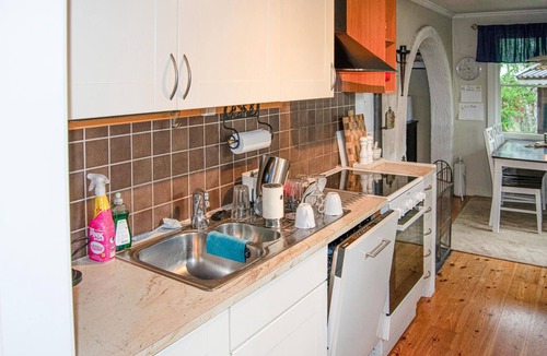 Norrtalje House | Nice home in Norrtälje with WiFi