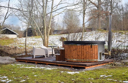 Orrefors House | Nice Home In Orrefors With Jacuzzi