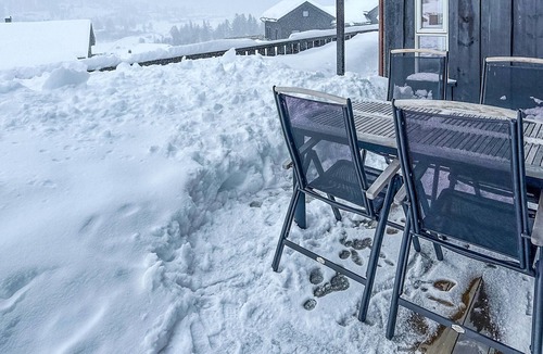 Valle House | Nice home in Rysstad with WiFi
