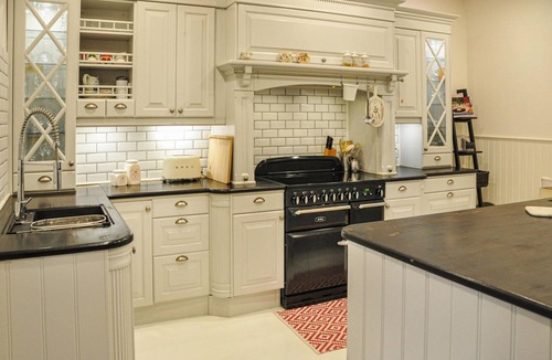 Segmon House | Nice home in Segmon with kitchen