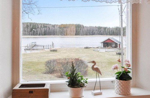Segmon House | Nice home in Segmon with kitchen