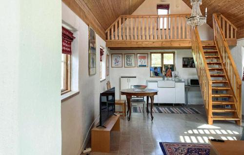 Tingstade House | Nice Home In Tingstäde With Wifi