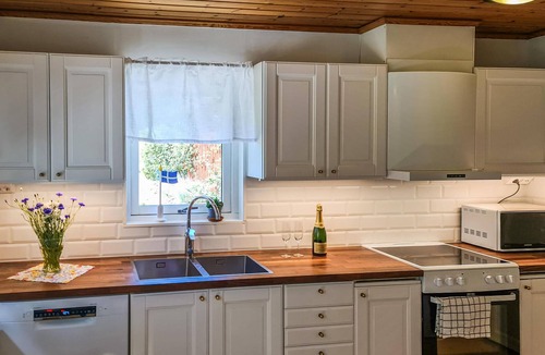 Tranas House | Nice home in Tranås with kitchen
