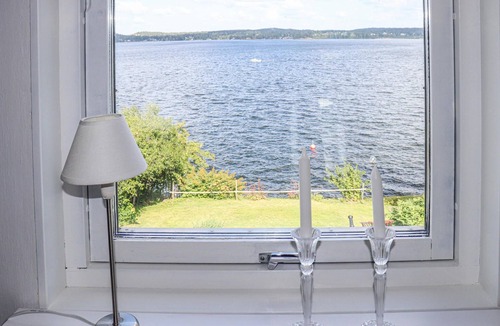 Tranas House | Nice home in Tranås with kitchen