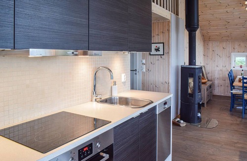 Tretten House | Nice home in Tretten with sauna