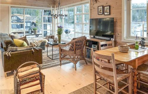 Rollag House | Nice Home In Veggli With Wifi