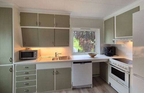 Vindafjord House | Nice home in Vikebygd with house sea view