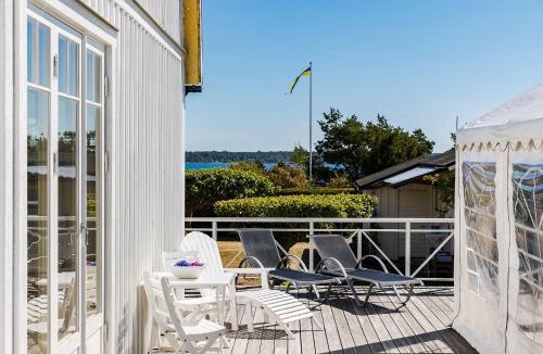 Sissehall House | Nice house with a panoramic view of the sea on beautiful Hasslo outside Karlskrona