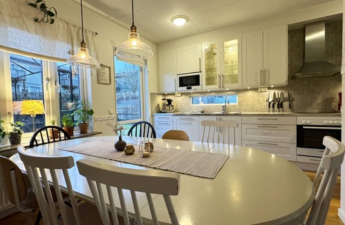 Landvetter House | Nice semi-detached house in central Landvetter | SE08054