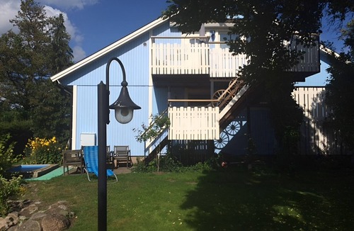 Bergkvara Apartment | Nice studio apartment with a sea view near the beach