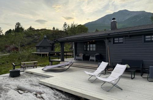 Tranoy Municipality House | Nittebu