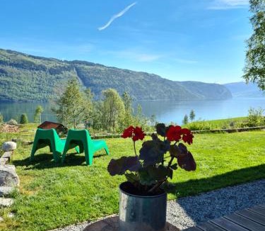 Stryn House | Nordfjordcabins RED
