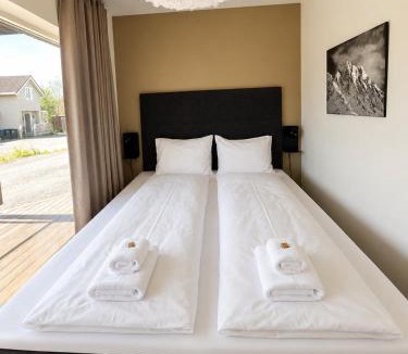 Gravdal Villa | Nordic Comfort Suite with Hot Tub
