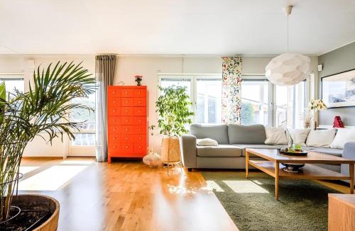 Marsta Villa | Nordic lights villa