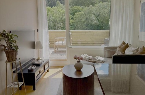 Oslo Apartment | Nordic Retreat Quiet Oasis in Oslo