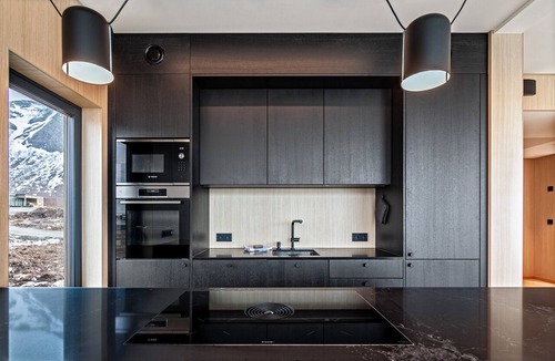 Vagan Cottage | Northern Cabin Retreat