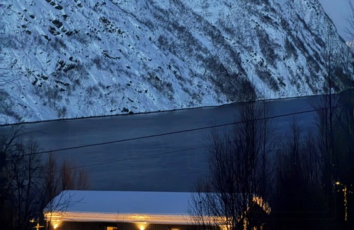 Koppangen House | Northern lights cabin in Lyngen Alps by fjord