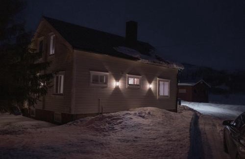 Botnhamn House | Northern Lights Escape Cozy Cabin
