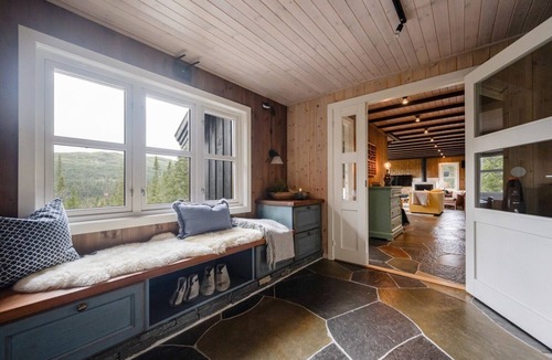 Nord-Torpa Cabin | Norwegian Mountains Lodge - Digrebu | Ski-In/Ski-Out -Hiking | Sleeps 16 | Sauna