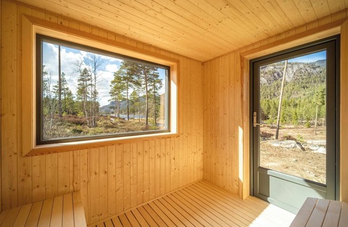 Kviteseid Ski Chalet | Nyborg Hytte | 8p | With Sauna & By the Water