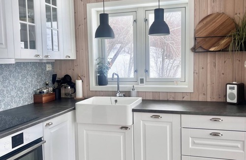 Alta Cabin | Ocean View Cottage