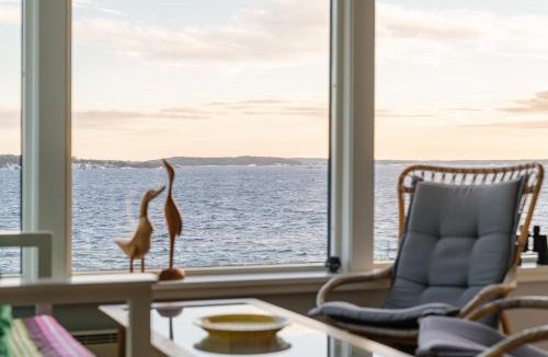 Stavsnas House | Oceanfront Retreat Heated Pool, Sauna, Jacuzzi